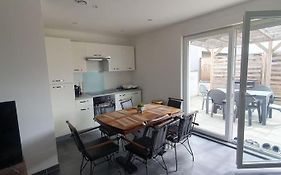 Bel Appartement Rez De Jardin